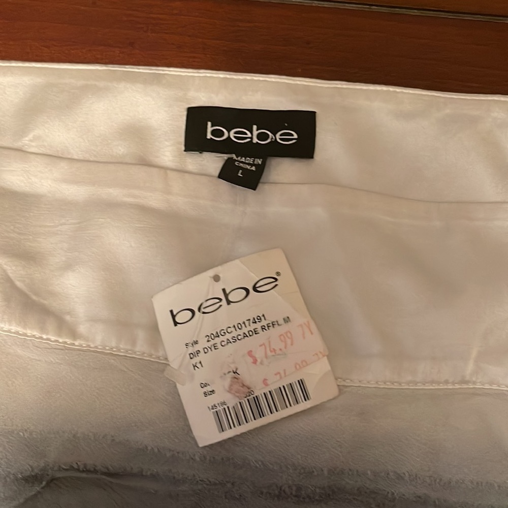 Bebe mini skirt sz L - Picture 2 of 9